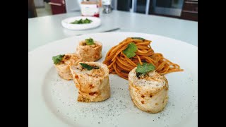 Ballotine de poulet aux crevettes [upl. by Caryn678]