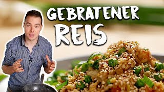 Gebratener Reis mit Hühnerfleisch  Rezept [upl. by Ikkir]