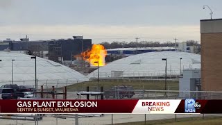 Video Hydrogen tank explodes at gas company [upl. by Colston]