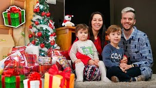 NATAL 2018 DA FAMÍLIA BRANCOALA Abrindo Todos os Presentes da Árvore de Natal [upl. by Suicul355]