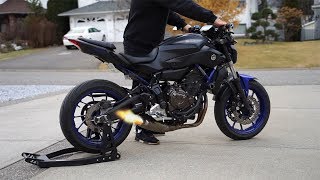 Yamaha MT07 Akrapovic Cold start  Revs  Fly by LOUD [upl. by Ventura371]