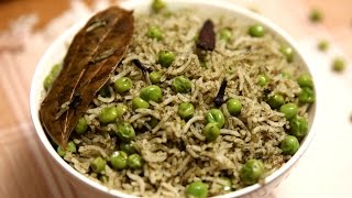 Peas Pulao  Matar Pulao  Easy Veg Pulao Recipe  Green Peas Pulao  Divine Taste With Anushruti [upl. by Ibrab850]