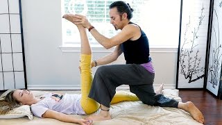 How to Do Thai Massage for Lower Back Pain amp Hip Pain Relief Part 1 [upl. by Anaul]