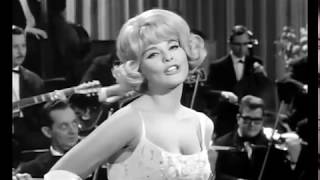 Elke Sommer  Ma ora no  Ich sage no  1965 [upl. by Kevon]