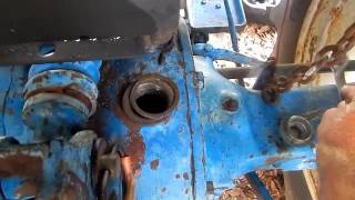 Ford 2000 Tractor Hydraulic Lift amp Rear Axle Servicing [upl. by Ahsieyt]