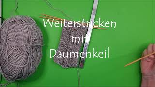 Handstulpen mit Daumen stricken  Teil 2 [upl. by Ingeberg]