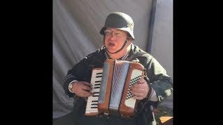 WW2 Accordion  German Music Das Kufsteinlied [upl. by Assetnoc92]