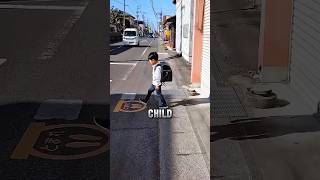 How Japanese Kids Cross the Street japanmomentsjp on IG japan shorts [upl. by Moyra397]