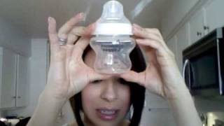 Tommee Tippee Bottle Review [upl. by Parrisch]