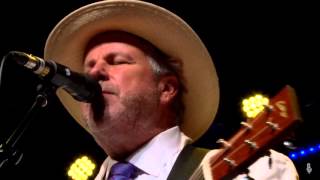 Robert Earl Keen  Shades of Gray eTown webisode 855 [upl. by Ailero]