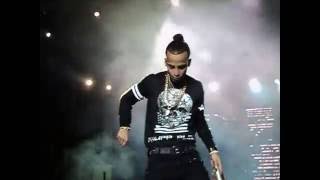 Flow Violento  Arcangel en vivo [upl. by Anaibaf]